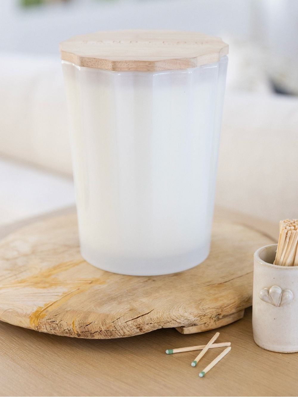 Sand + Fog 57 oz Scalloped Candle With Rubber Wood Lid